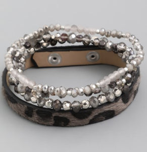 Gray Leopard Strap Beaded Bracelet Set